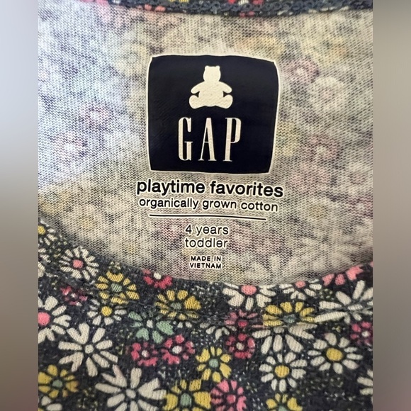 3 tops 4T girl sleeveless & shortsleeve 3 diff styles polka dot striped & floral - Picture 6 of 9